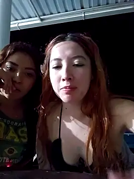 lunnaa  online show from September 21, 2025, 3:44 am