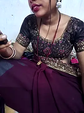 desimalai28 online show from February 6, 2026, 6:59 pm