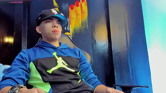 Eryonbradley online show from September 19, 2025, 11:14 am