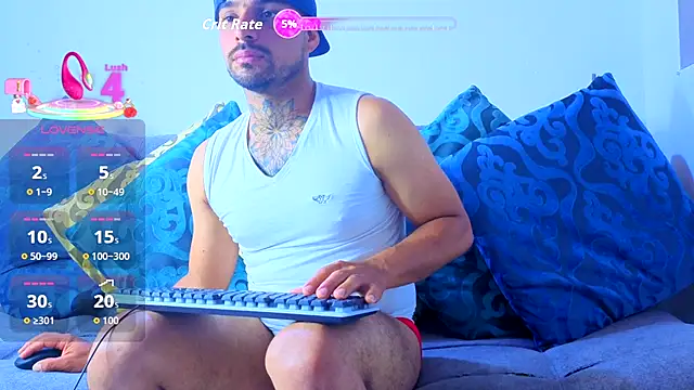 Snapshot of tomas_smith1 chatting on October 24, 2025, 7:35 pm tomas smith1 online show from October 24, 2025, 7:35 pm