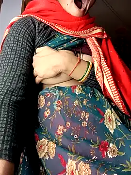 Snapshot of Sonam_pandeyji chatting on January 5, 2026, 9:40 pm Sonam pandeyji online show from January 5, 2026, 9:40 pm