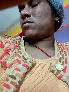 Snapshot of Sonam_pandeyji chatting on February 19, 2026, 4:26 pm Sonam pandeyji online show from February 19, 2026, 4:26 pm