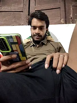 Snapshot of yashuuuu021 chatting on September 17, 2025, 6:21 pm yashuuuu021 online show from September 17, 2025, 6:21 pm