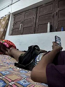 Snapshot of yashuuuu021 chatting on October 1, 2025, 6:56 pm yashuuuu021 online show from October 1, 2025, 6:56 pm