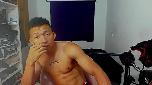 JuanchiT66 online show from September 14, 2025, 12:22 am