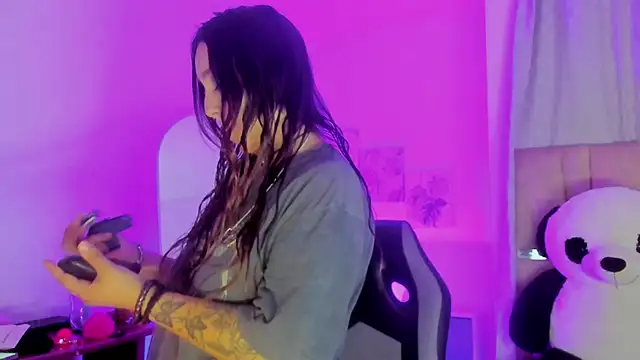 JulianaCarter online show from September 10, 2025, 7:13 pm