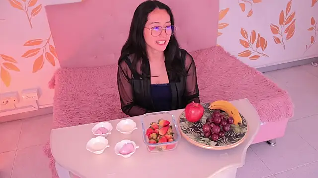 Snapshot of Ginevra_esposito chatting on February 7, 2026, 12:46 pm Ginevra esposito online show from February 7, 2026, 12:46 pm