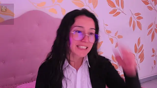 Snapshot of Ginevra_esposito chatting on February 18, 2026, 12:45 pm Ginevra esposito online show from February 18, 2026, 12:45 pm