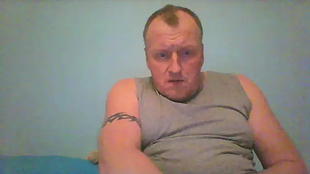 Snapshot of Redraket3600genk chatting on December 17, 2025, 3:22 am Redraket3600genk online show from December 17, 2025, 3:22 am