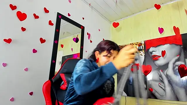 Raven Rouge  online show from March 2, 2026, 8:16 pm