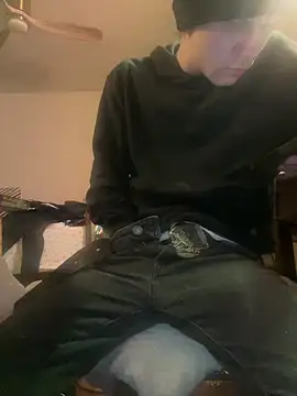 XanderOzzz online show from February 9, 2026, 1:25 am