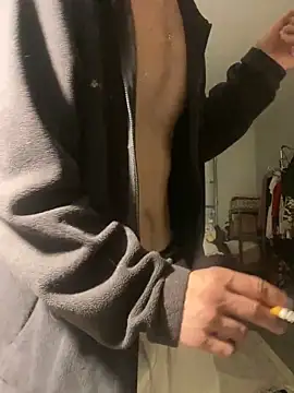 XanderOzzz online show from October 30, 2025, 7:44 pm