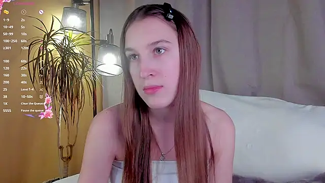 NanaMertins online show from November 27, 2025, 1:06 am