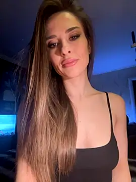 Snapshot of _shadylady_ chatting on December 3, 2025, 8:30 pm shadylady online show from December 3, 2025, 8:30 pm