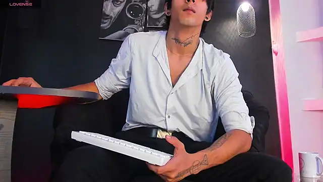 jett savage online show from September 10, 2025, 12:59 pm