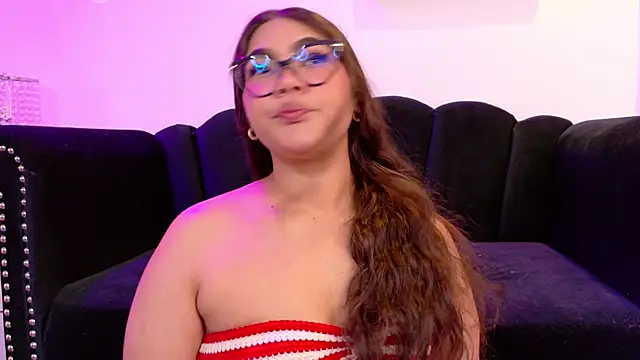 Vale Walker online show from January 18, 2026, 3:32 am