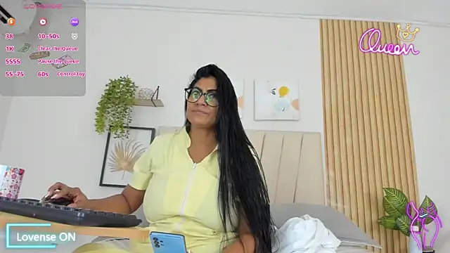  Miaa khalifa  online show from June 12, 2026, 12:25 pm