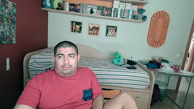 Snapshot of Martigato3 chatting on May 26, 2026, 4:49 pm Martigato3 online show from May 26, 2026, 4:49 pm