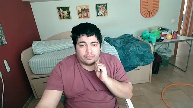 Martigato3 online show from April 16, 2026, 3:24 pm