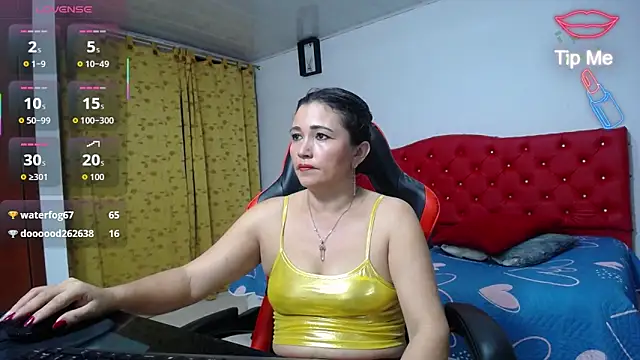 Snapshot of noelia_milf19 chatting on June 8, 2026, 1:28 am noelia milf19 online show from June 8, 2026, 1:28 am
