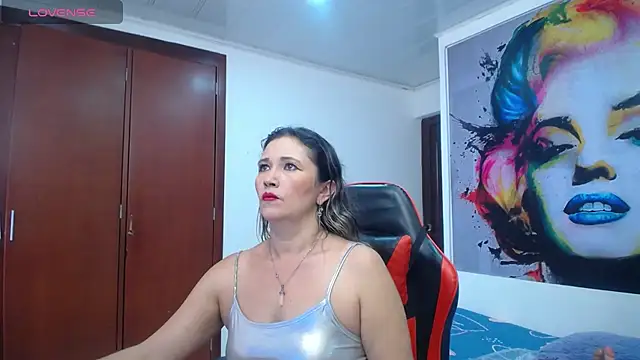 noelia milf19 online show from July 8, 2026, 5:57 pm
