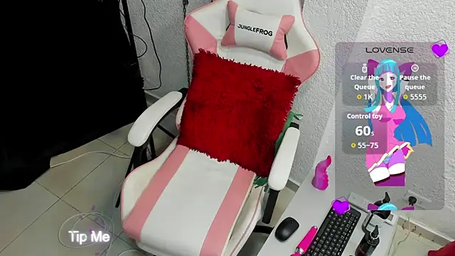 cherry moon1 online show from March 3, 2026, 12:12 pm