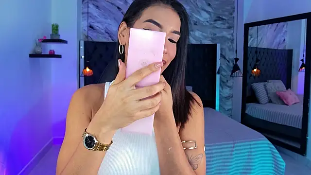 kitty collins  online show from July 1, 2026, 12:27 pm