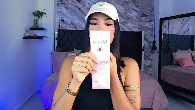 kitty collins  online show from June 12, 2026, 11:52 am