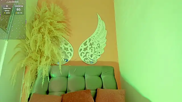 ThiccyLexxy online show from December 4, 2025, 12:04 pm