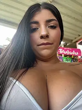 Isaa-Sweet online show from June 19, 2026, 2:56 pm