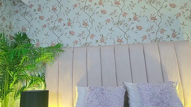 elsa gb online show from April 8, 2026, 3:30 am