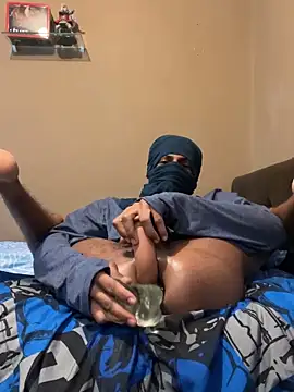 zzlamenos online show from December 13, 2025, 8:15 pm