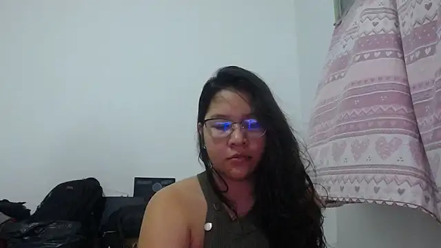 Naia Stant online show from January 10, 2026, 11:11 pm