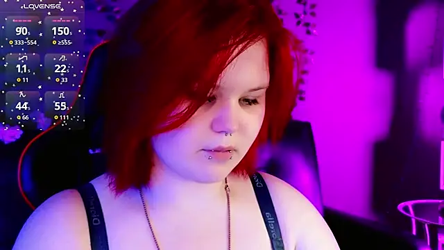 fillisfox  online show from September 26, 2025, 3:30 pm