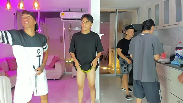 Warrios teams online show from September 10, 2025, 5:39 am