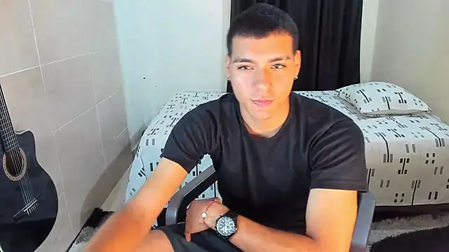 Snapshot of TeamPorn_19 chatting on October 7, 2025, 4:57 am TeamPorn 19 online show from October 7, 2025, 4:57 am