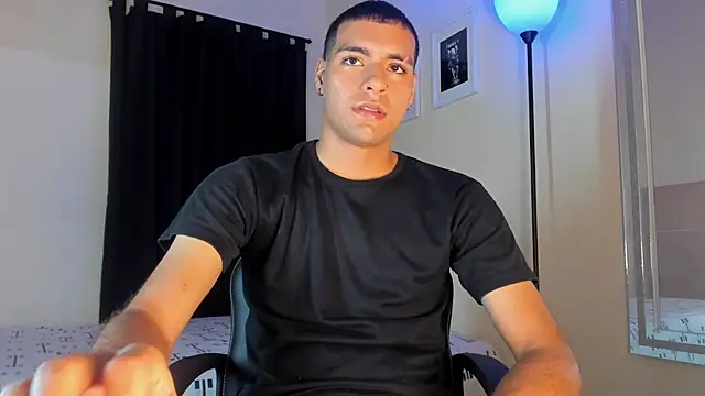 Snapshot of TeamPorn_19 chatting on October 28, 2025, 3:51 am TeamPorn 19 online show from October 28, 2025, 3:51 am