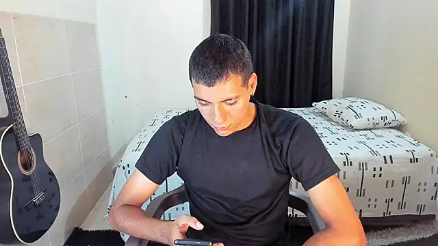 Snapshot of TeamPorn_19 chatting on October 9, 2025, 4:57 am TeamPorn 19 online show from October 9, 2025, 4:57 am