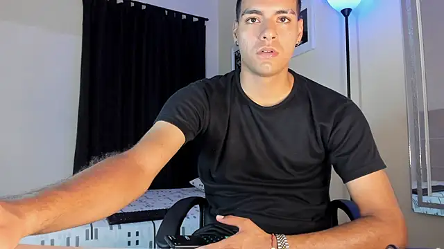 Snapshot of TeamPorn_19 chatting on October 30, 2025, 7:06 am TeamPorn 19 online show from October 30, 2025, 7:06 am