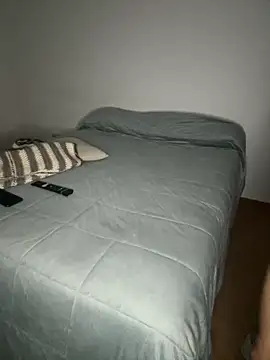 caritadeangellll online show from May 25, 2026, 5:07 am