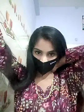 Hot-Soniya733 online show from September 29, 2025, 6:24 pm