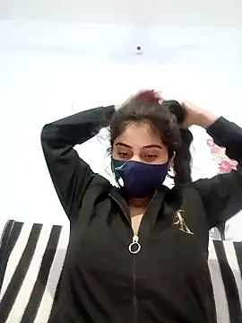 Hot-Soniya733 online show from January 8, 2026, 11:38 am