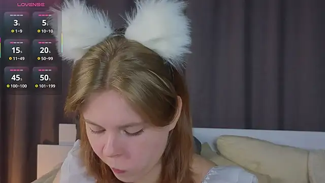 JulietteRain online show from November 29, 2025, 4:18 pm