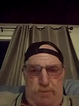 Snapshot of Rootpass222 chatting on July 8, 2026, 5:30 am Rootpass222 online show from July 8, 2026, 5:30 am