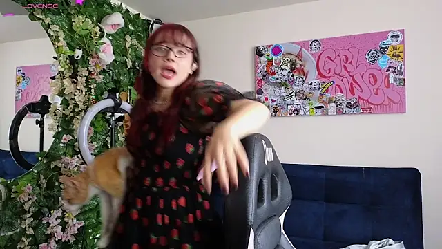 Snapshot of MiaVelvetDoll chatting on February 12, 2026, 5:23 pm MiaVelvetDoll online show from February 12, 2026, 5:23 pm