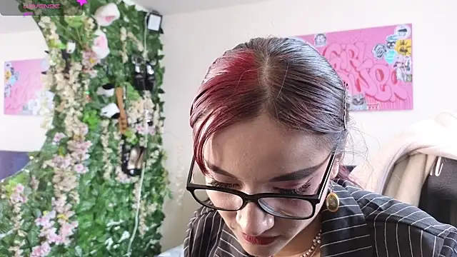 Snapshot of MiaVelvetDoll chatting on February 11, 2026, 2:39 pm MiaVelvetDoll online show from February 11, 2026, 2:39 pm