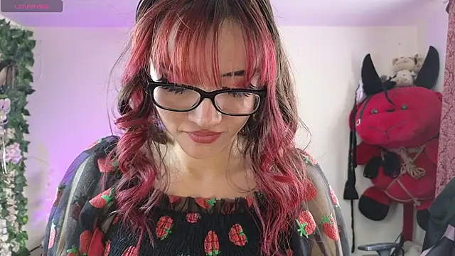 MiaVelvetDoll online show from July 18, 2026, 2:36 pm