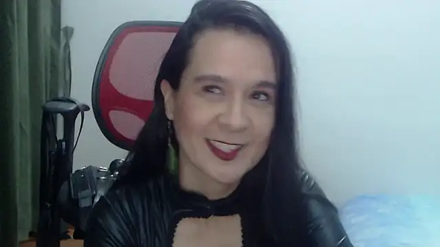 Aileendarkhot online show from November 24, 2025, 4:34 am