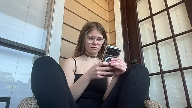 Riley ray69 online show from May 7, 2026, 4:32 pm