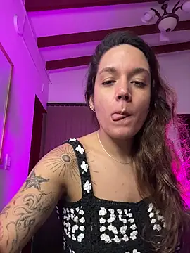 Snapshot of Sophia_House_ chatting on November 7, 2025, 11:52 pm Sophia House online show from November 7, 2025, 11:52 pm